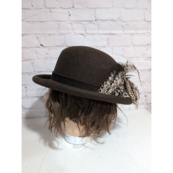 Hat-A-Tude Brown Wool Gambler Cloche Hat with Guinea Fowl Feathers 22\